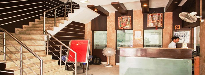 1291/Hotel Punnu International - Amritsar 02.jpg